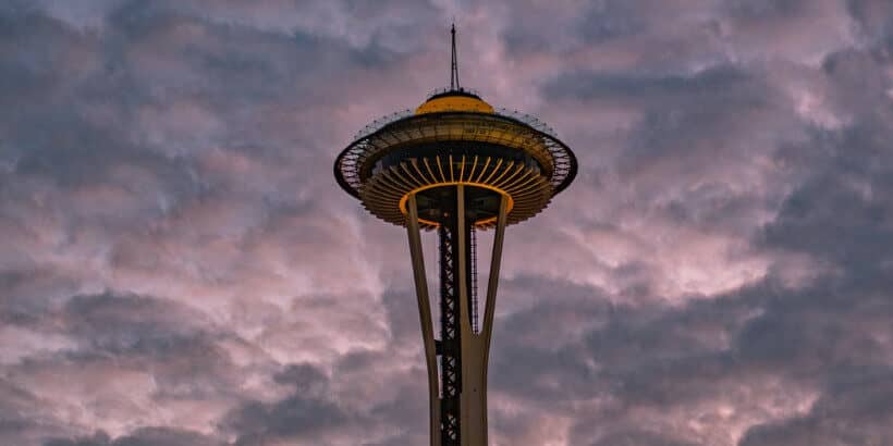 shut it down_seattle_bannersnack seattle space needle