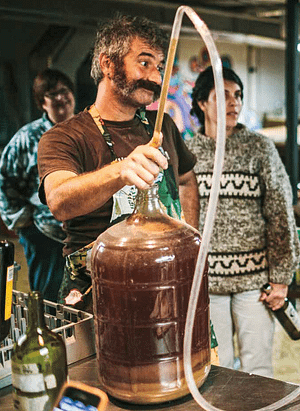 Sandor Katz at demonstration on brewing