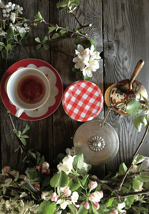Bee Tea