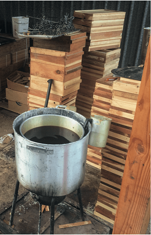 oil for bee hive