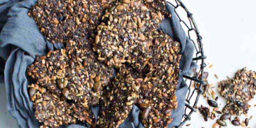 The-Ketogenic-Kitchen-Cracking-Crackers-Blog-Cover keto crackers