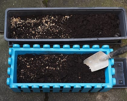 plastic ledge planters