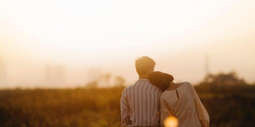 bannersnack_couple_lettertoyoungfarmer a couple gazing into the distance