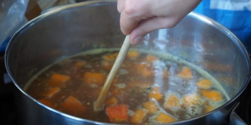 broth_banner_bannersnack stocks and broths