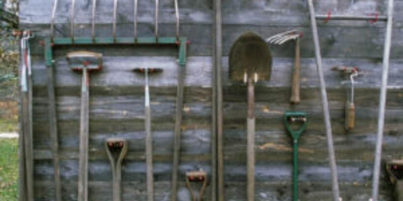 GardenTools-1-300x431 garden tools