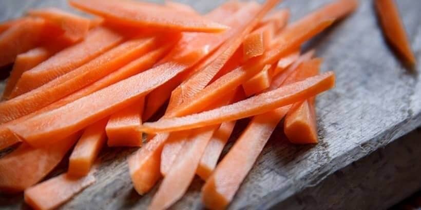 carrot-bannersnack ginger carrots