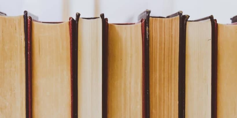 hopebooks-feature-bannersnack (1) books