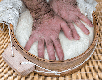 Natural Cheesemaking Alpine Cheese